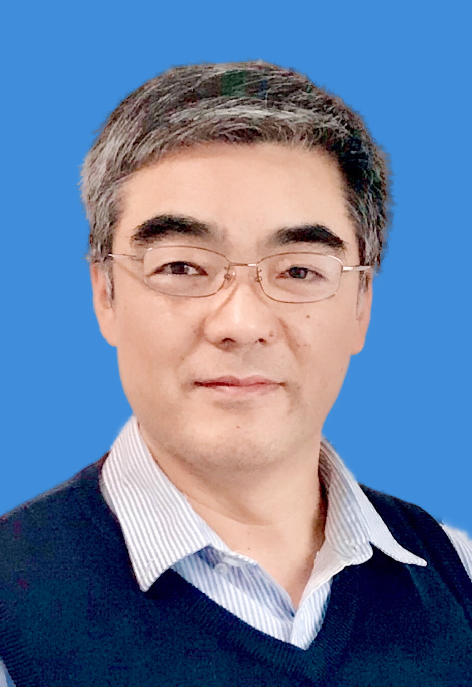 焦建利的个人照片